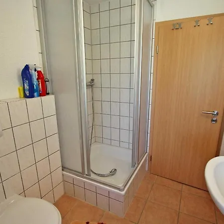 Apartamento Direkt Am Woblitzsee 9780 Below